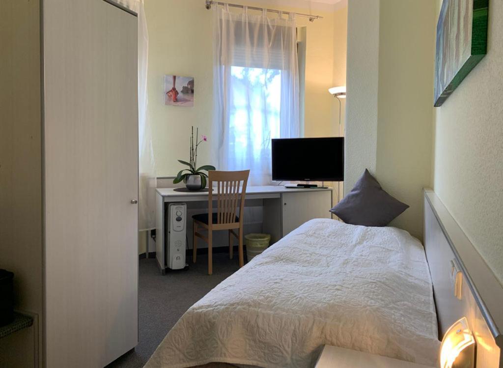 Hotel Blaufuchs Petershagen-Eggersdorf Buitenkant foto