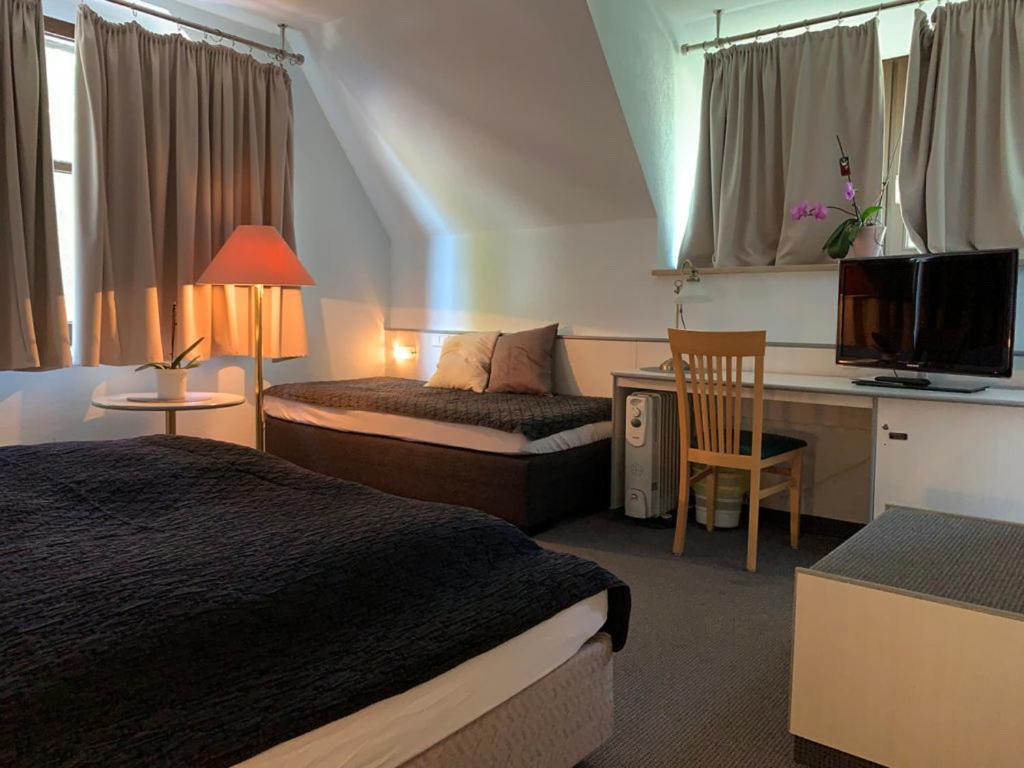 Hotel Blaufuchs Petershagen-Eggersdorf Buitenkant foto